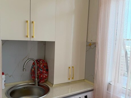 Сдаётся 1-комнатная квартира в новостройке, Abşeron, 30 м², 400 AZN/мес, фото 2 / 9