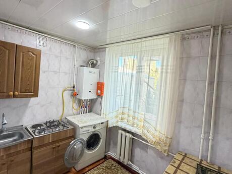 Сдаётся 2-комнатная квартира в старом фонде, Elmlər Akademiyası, 60 м², 600 AZN/мес, фото 3 / 4