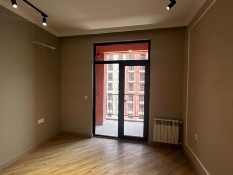 Продаётся 2-комнатная квартира в новостройке, ЖК West Town, 64 м², 51 000 AZN, фото 2 / 9