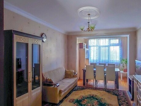 3-room old-build apartment for rent in Xalqlar Dostluğu, 90 m², 700 AZN/mo, photo 3 / 12