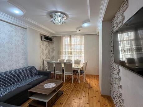 İnşaatçılarda 3 otaqlı yeni tikili mənzil kirayə verilir, 85 m², 670 AZN/ay, şəkil 2 / 12