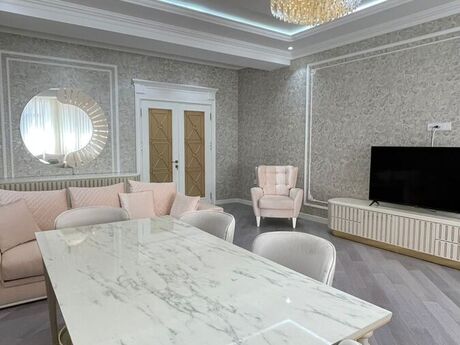 Gənclikdə 4 otaqlı yeni tikili mənzil kirayə verilir, 220 m², 1 800 AZN/ay, şəkil 2 / 12