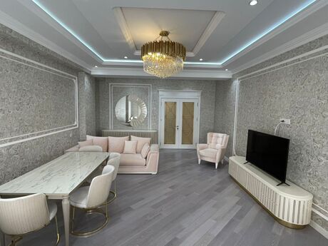 4 otaqlı mənzil, 220 m², Təbriz küçəsi, 1 800 AZN