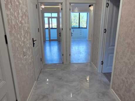 Gənclikdə 3 otaqlı köhnə tikili mənzil satılır, 61 m², 220 000 AZN, şəkil 3 / 11