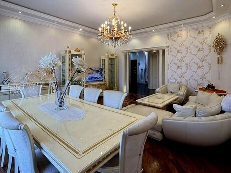İçəri Şəhərdə 3 otaqlı yeni tikili mənzil satılır, 120 m², 549 000 AZN, şəkil 2 / 12