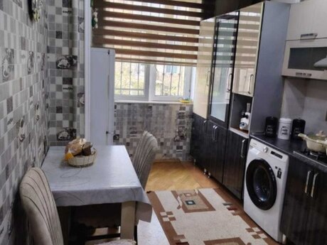 Binəqədidə 2 otaqlı köhnə tikili mənzil satılır, 70 m², 205 000 AZN, şəkil 4 / 6