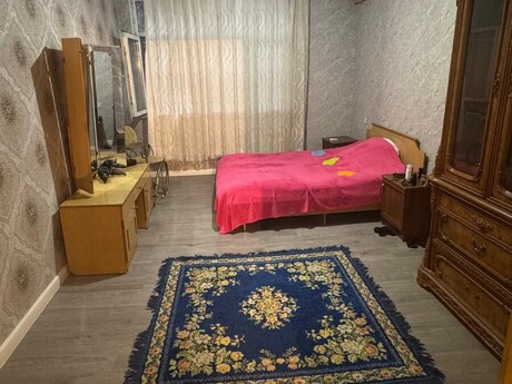 Azadlıq Prospektidə 3 otaqlı köhnə tikili mənzil satılır, 70 m², 165 000 AZN, şəkil 5 / 11