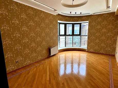 Yasamalda 3 otaqlı yeni tikili mənzil satılır, 150 m², 450 000 AZN, şəkil 5 / 12