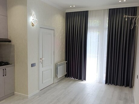 28 Mayda 2 otaqlı köhnə tikili mənzil satılır, 35 m², 180 000 AZN, şəkil 5 / 12