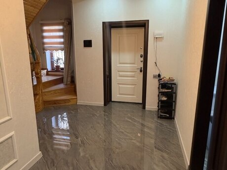 Sarayda 4 otaqlı həyət evi satılır, 130 m², 170 000 AZN, şəkil 2 / 12