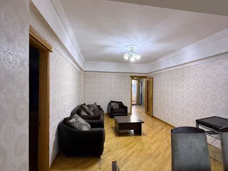 Gənclikdə 3 otaqlı köhnə tikili mənzil kirayə verilir, 72 m², 950 AZN/ay, şəkil 2 / 8