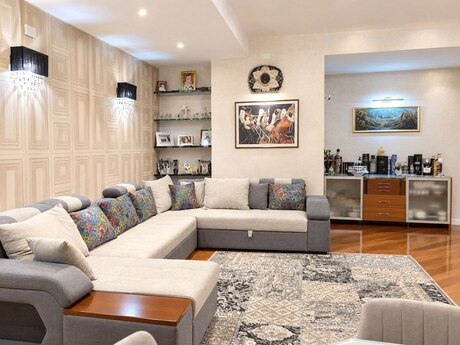 28 Mayda 3 otaqlı yeni tikili mənzil satılır, 160 m², 650 000 AZN, şəkil 3 / 12