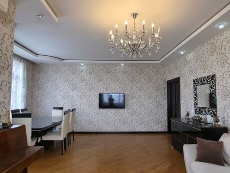 Yasamalda 3 otaqlı yeni tikili mənzil satılır, 130 m², 365 000 AZN, şəkil 2 / 12