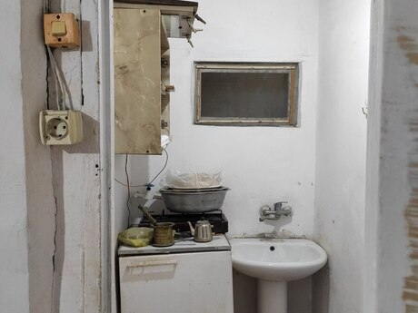 Nərimanovda 1 otaqlı həyət evi kirayə verilir, 15 m², 200 AZN/ay, şəkil 2 / 5