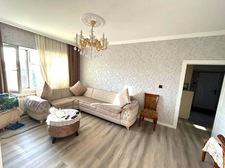4 otaq · 100 m² · 9/9 mərtəbə, Qaraçuxur