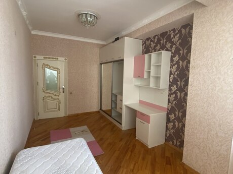 Abşeronda 4 otaqlı yeni tikili mənzil kirayə verilir, 140 m², 750 AZN/ay, şəkil 5 / 12