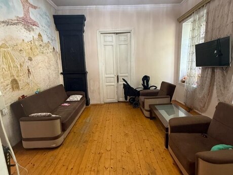 İçəri Şəhərdə 4 otaqlı köhnə tikili mənzil satılır, 90 m², 205 000 AZN, şəkil 5 / 10