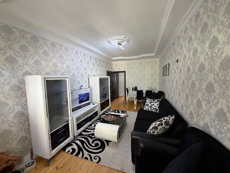 Mərdəkanda 3 otaqlı həyət evi kirayə verilir, 150 m², 450 AZN/ay, şəkil 3 / 9