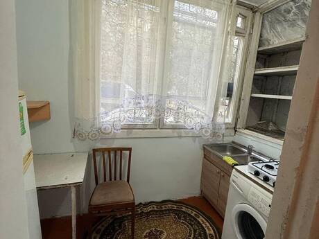 Elmlər Akademiyasında 2 otaqlı köhnə tikili mənzil kirayə verilir, 45 m², 499 AZN/ay, şəkil 5 / 6