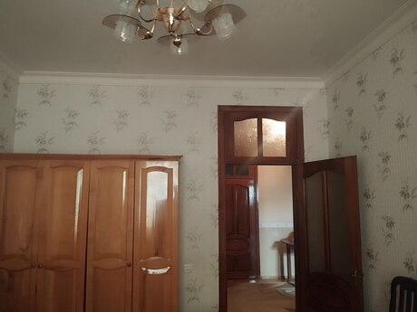 7-комн. · 1 000 m² · 1/1 этаж, Binə