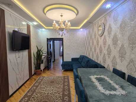 Bakıxanovda 3 otaqlı köhnə tikili mənzil satılır, 55 m², 145 000 AZN, şəkil 2 / 11