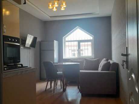 2 otaq · 54 m²