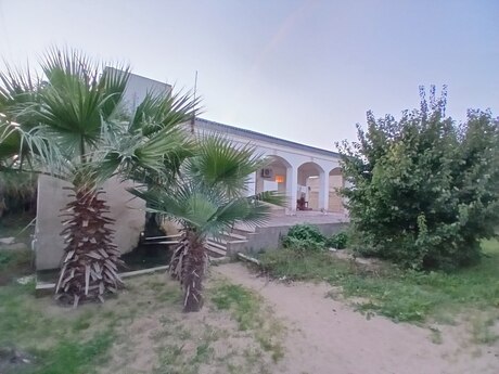 4 otaq · 140 m² · 1/1 mərtəbə, Maştağa