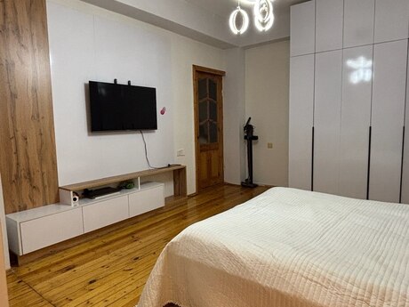 2-room new-build apartment for sale in Qurtuluş 93 residence, 43 m², 81 000 AZN, photo 4 / 12