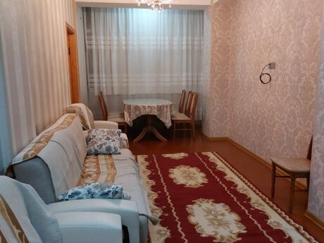 3-комнатная квартира, 74 м², Qurtuluş 93, 98 000 AZN