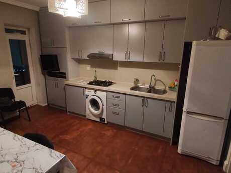 Masazırda 2 otaqlı yeni tikili mənzil kirayə verilir, 45 m², 350 AZN/ay, şəkil 3 / 10