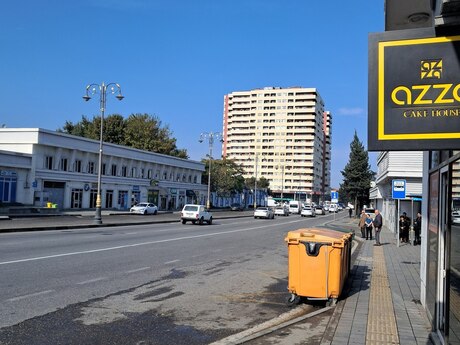 Avtovağzalda 2 otaqlı köhnə tikili mənzil satılır, 71 m², 158 000 AZN, şəkil 2 / 10