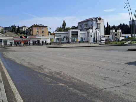 Avtovağzalda 2 otaqlı köhnə tikili mənzil satılır, 71 m², 158 000 AZN, şəkil 3 / 10