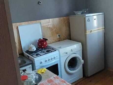 Bakıxanovda 2 otaqlı köhnə tikili mənzil satılır, 60 m², 153 000 AZN, şəkil 3 / 12