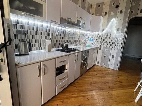 20 Yanvarda 2 otaqlı yeni tikili mənzil kirayə verilir, 80 m², 480 AZN/ay, şəkil 3 / 12