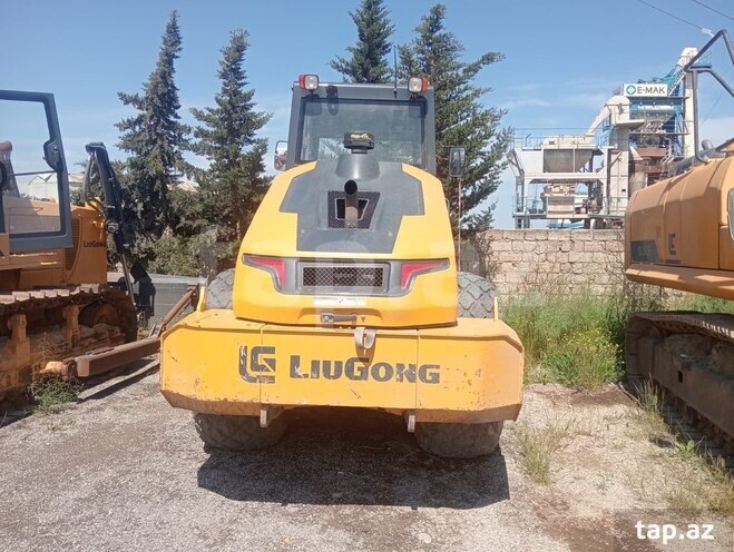 LiuGong CLG 6614E, 2021 il: 84000 AZN — Баку, Азербайджан