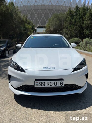 BYD Seal 05