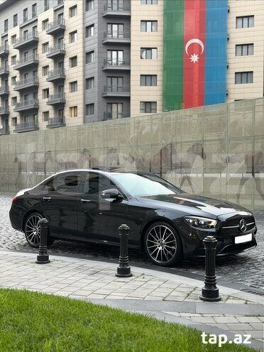4-ci miniatür