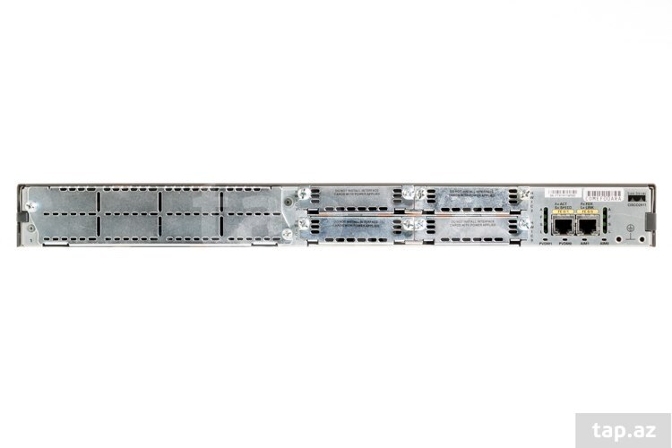 Router "Cisco 2811" (2)