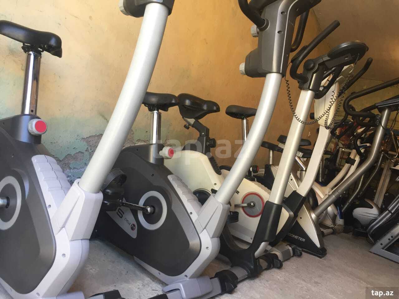 Qaçış və velo trenajorlar (10)