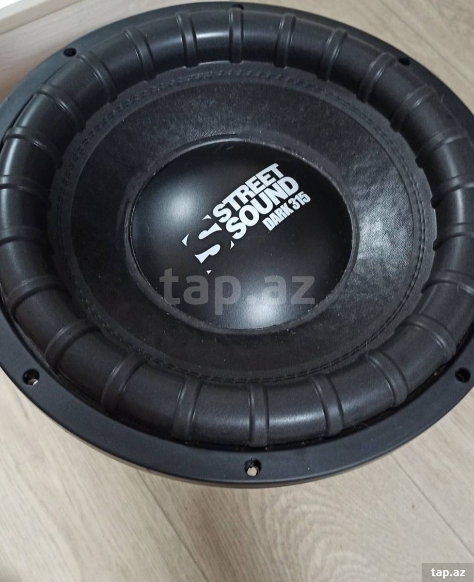 Огромные басы. Автозвук красивые девушки. Amp mass 1200 15d2. Деф бонс 418. 22c.