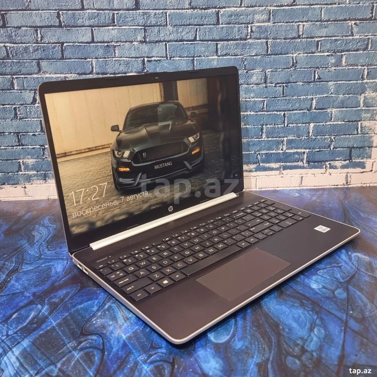 HP Pavilion 15 (2)