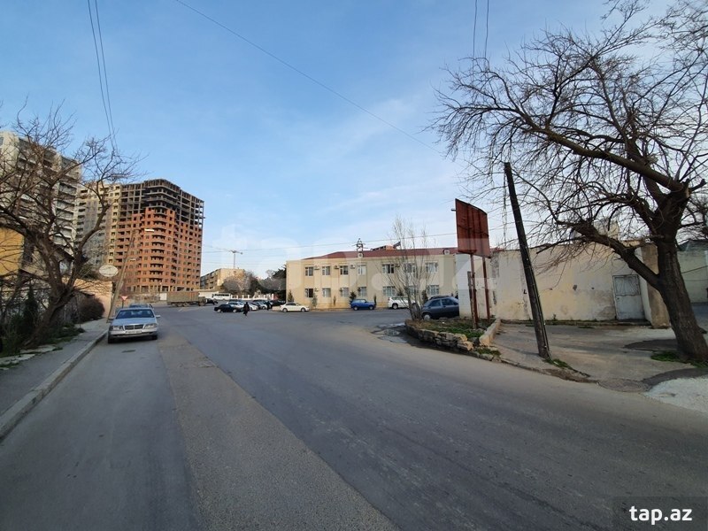 Obyekt icarəyə verilir, Qara Qarayev küç. (12)