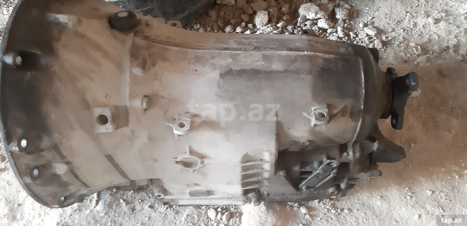 "Mercedes W210" ehtiyat hissələri