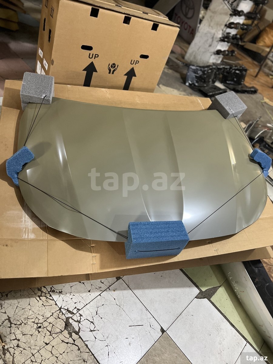 "Toyota Highlander 2020 - 2022" kapotu (3)