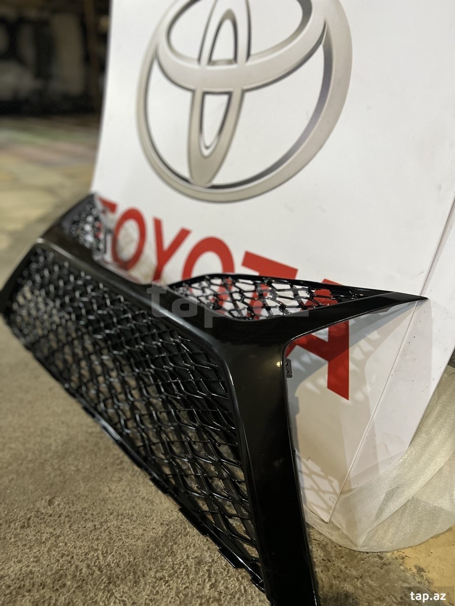 "Toyota Camry" radiator barmaqlığı (2)