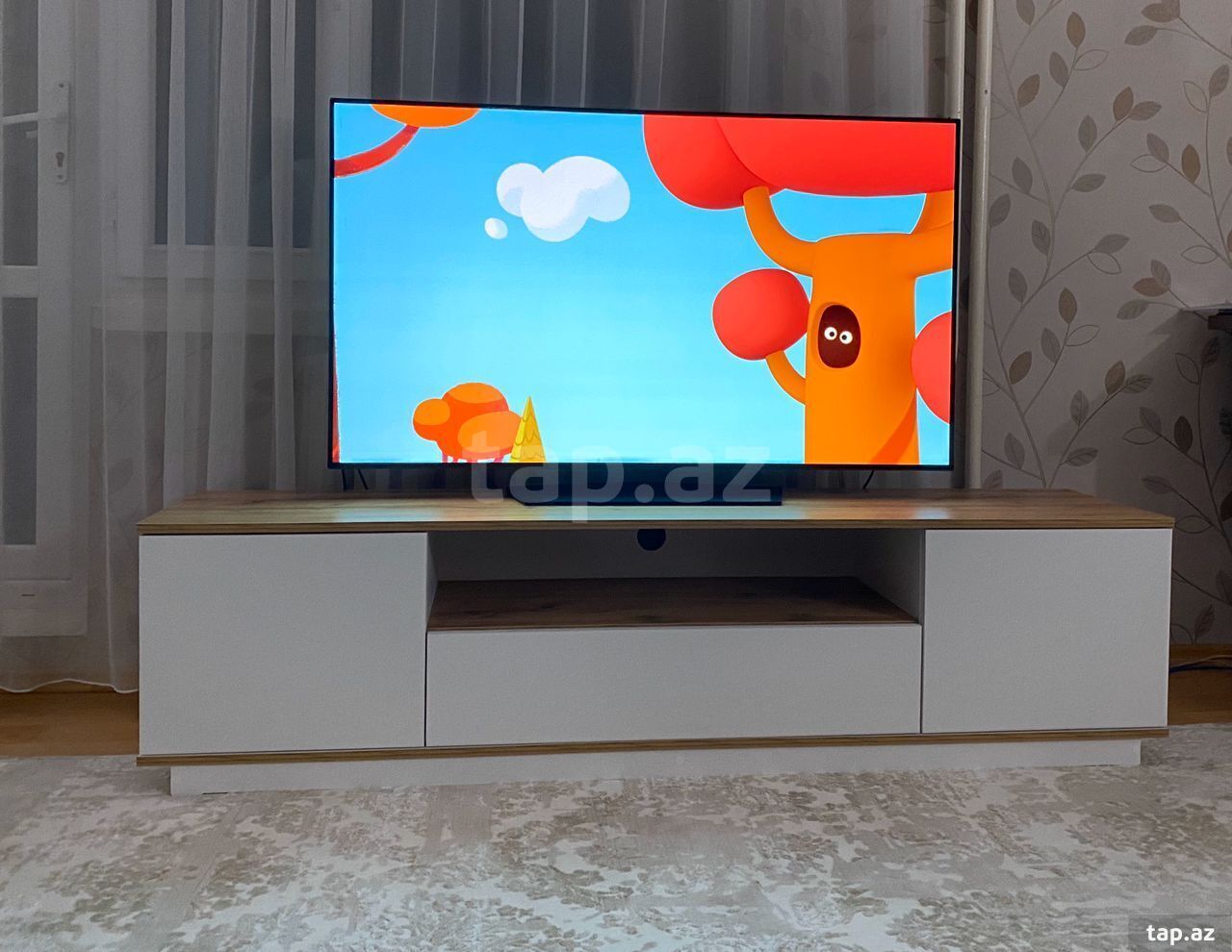 Televizor altlığı (25)