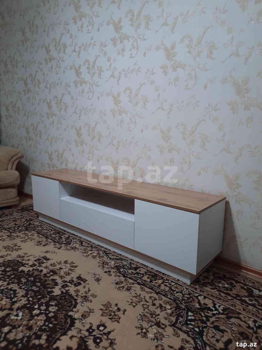 Televizor altlığı (40)