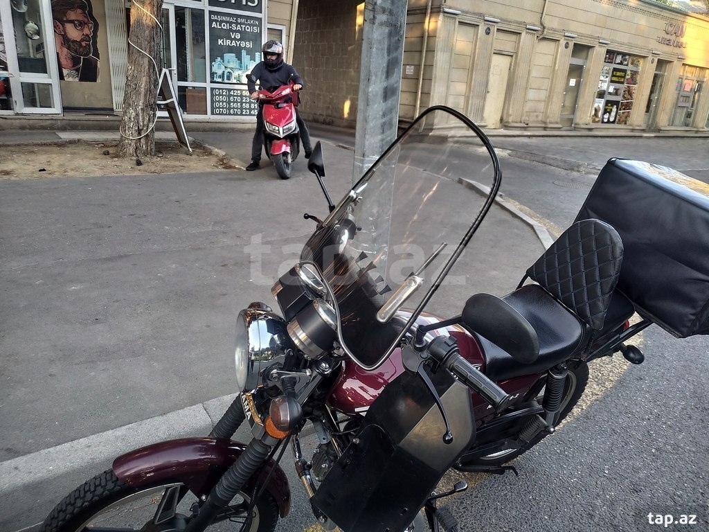 Motosiklet şüşəsi (9)