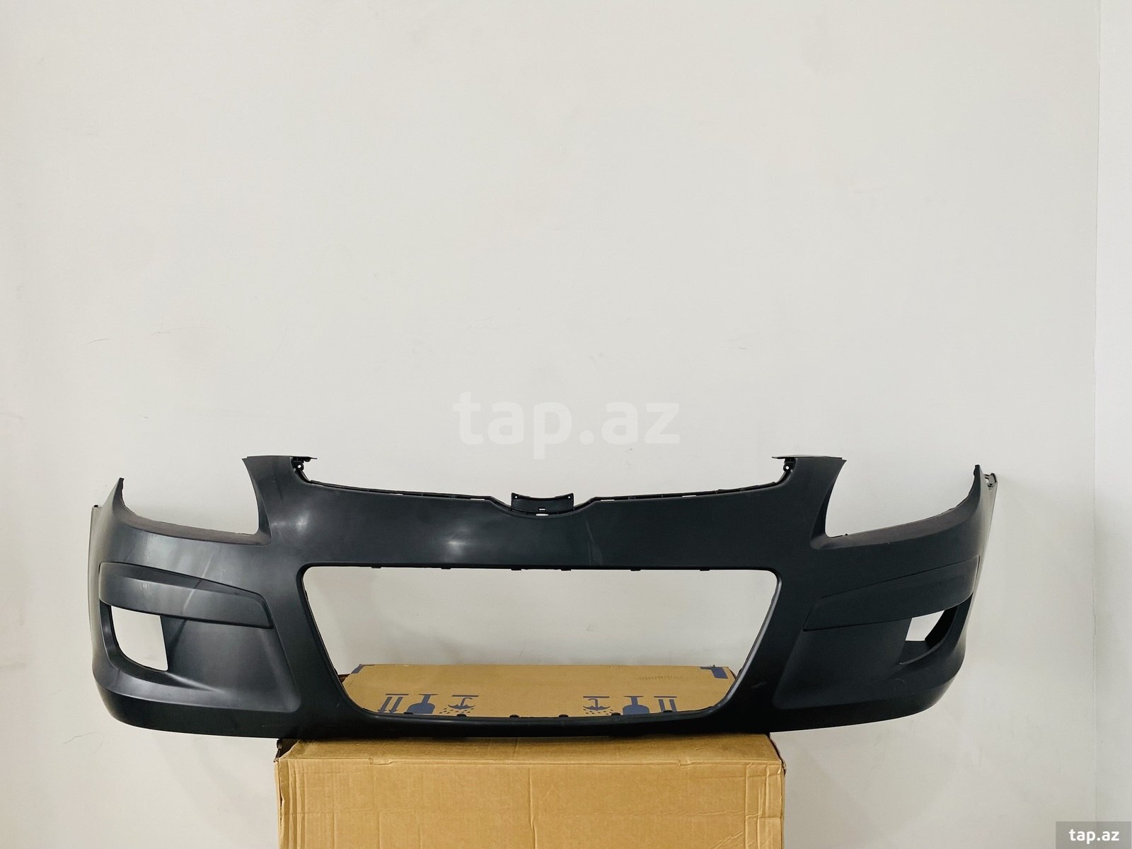 "Hyundai i30 2008" ön buferi