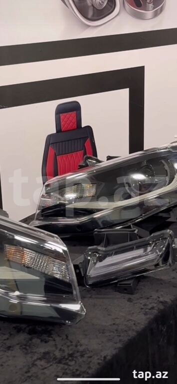 "Chevrolet Camaro" faraları